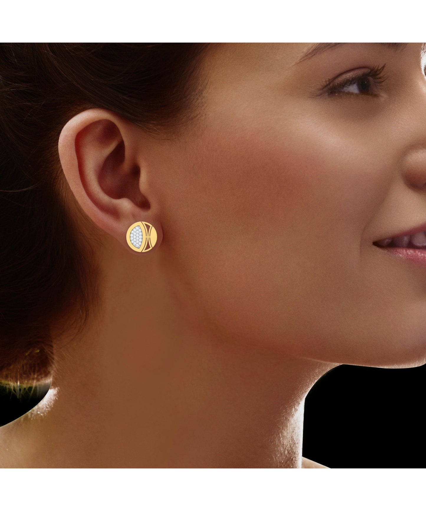 Enigmatic Echo Diamond Studs 18K